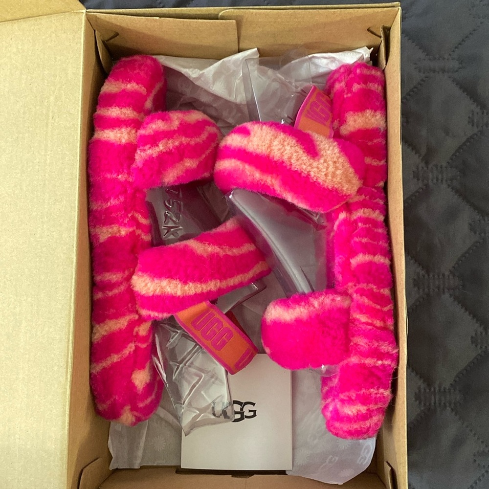 UGG Kids Pink Zebra Oh Yeah Slides Size 3